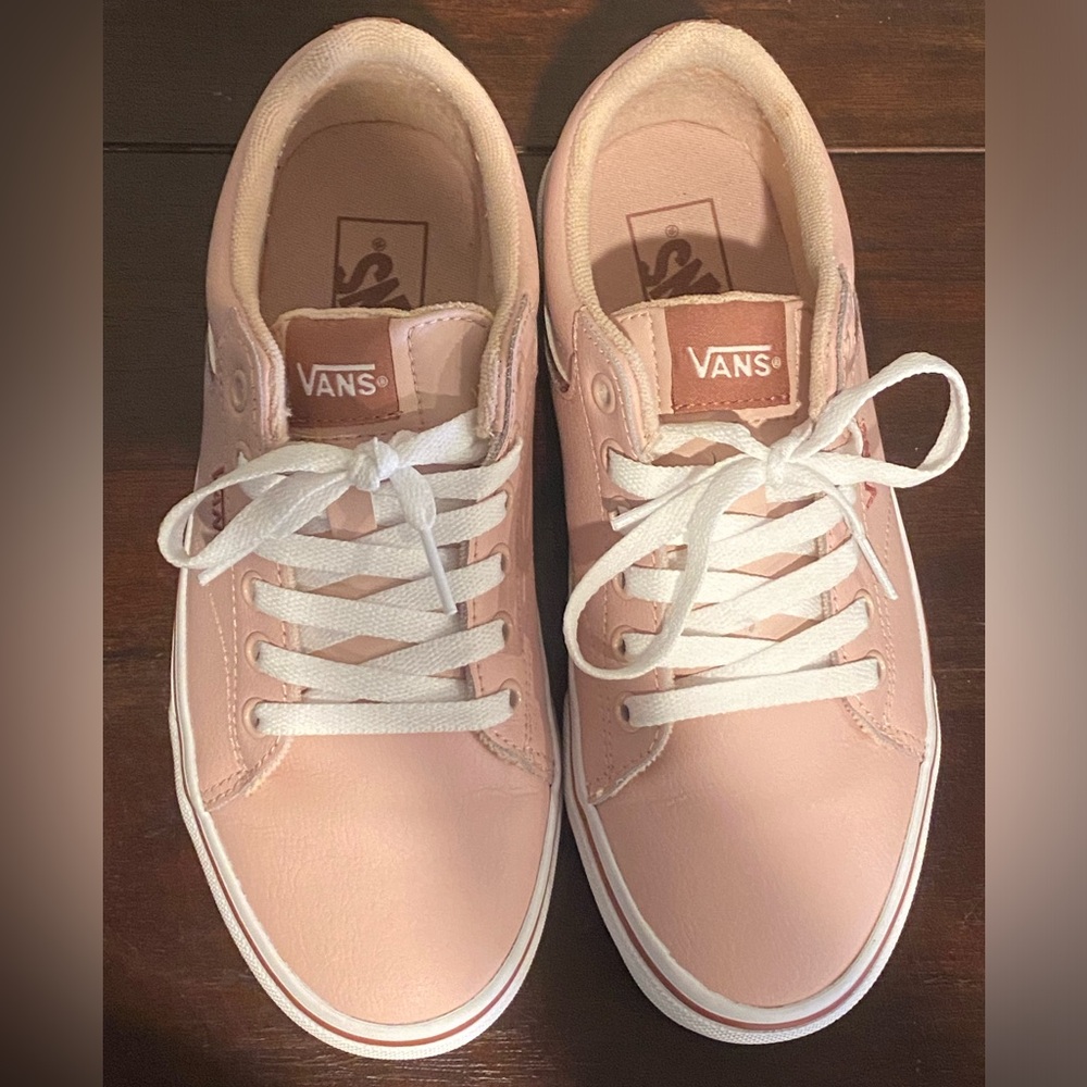 Vans Woman’s Seldan Sneaker